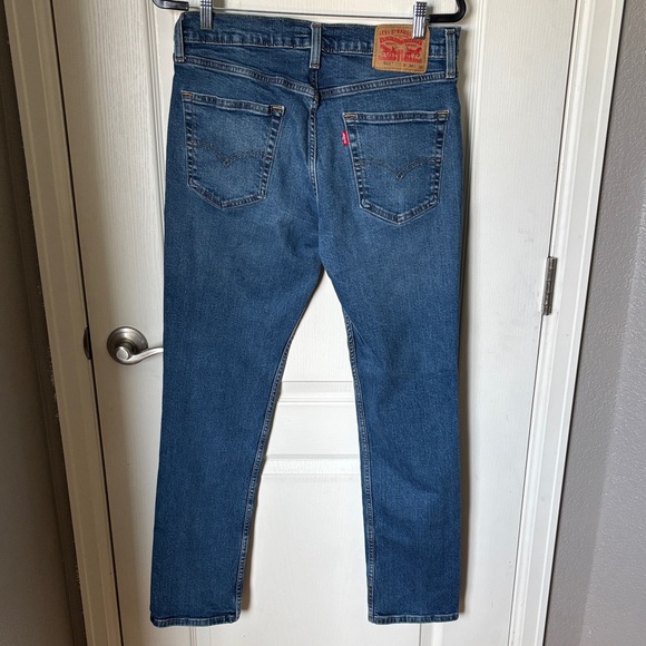 Levi's Classic Straight Blue Jeans - Picture 2 of 5